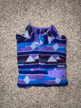 Patagonia Purple and Blue Geometric Fleece Snap Pullover